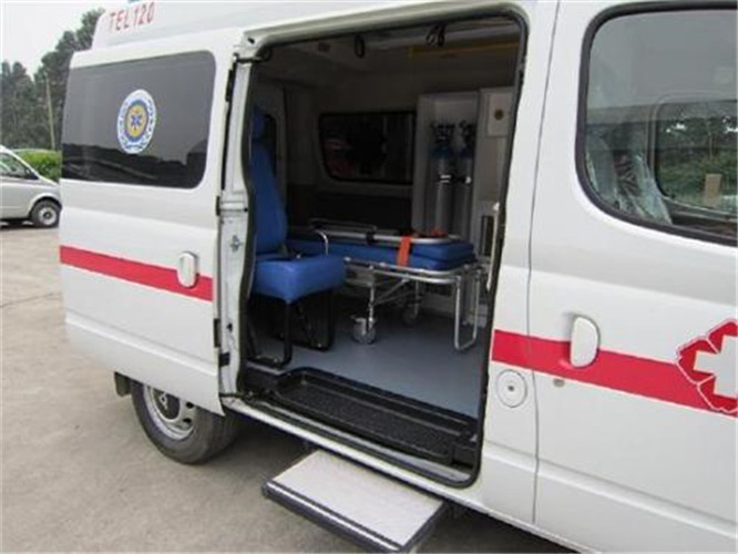 防城港救护车出租服务案例7